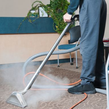 Steam cleaning for deep carpet cleaning