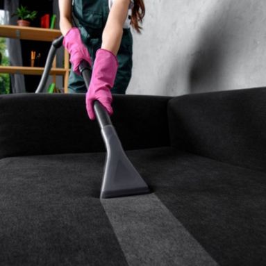 Deep cleaning removing stubborn stains from carpets
